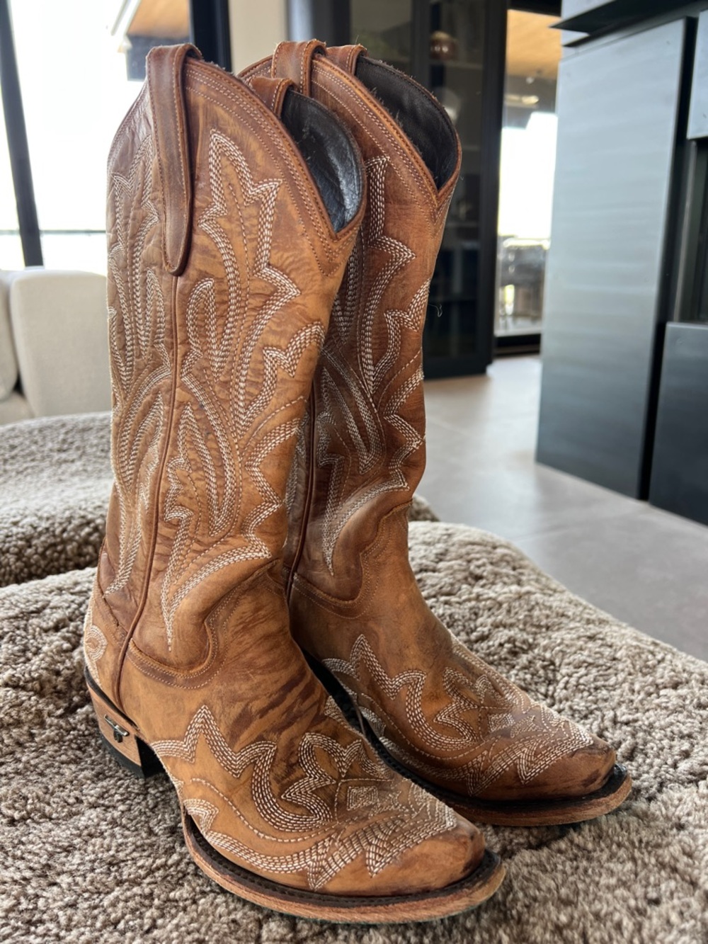 Classic Women's Brown Leather Western Heeled Boots